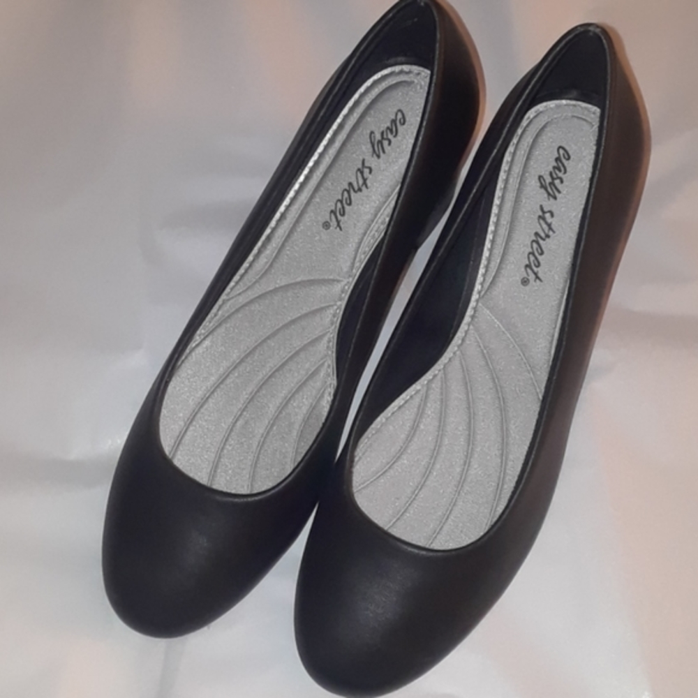 Easy Street Proper Block Heel Pumps Black 7.5M